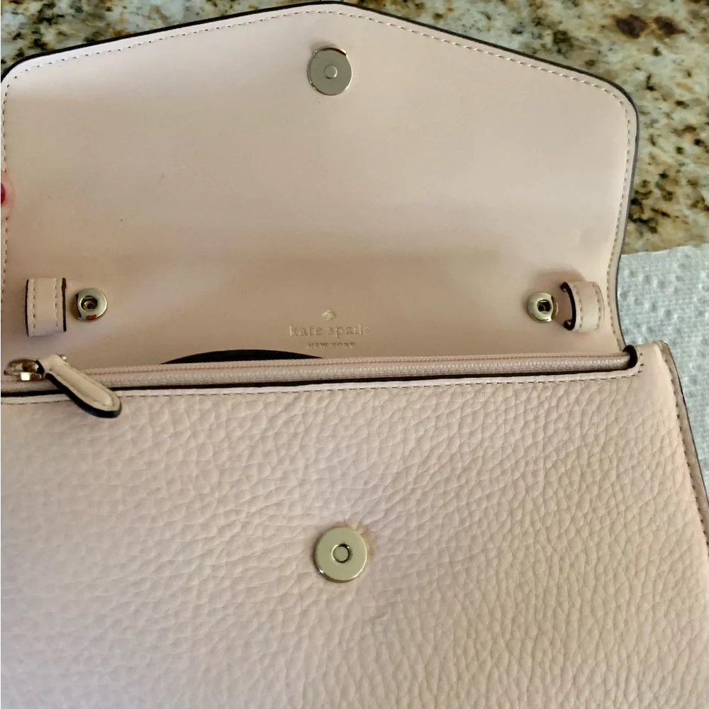 NWOT Marti color block pebbled leather Kate Spade strap inside!